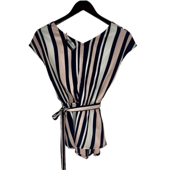 Express Navy Light Pink White Stripe V-Neck Short Sleeve Wrap Top Size Small - Picture 6 of 8